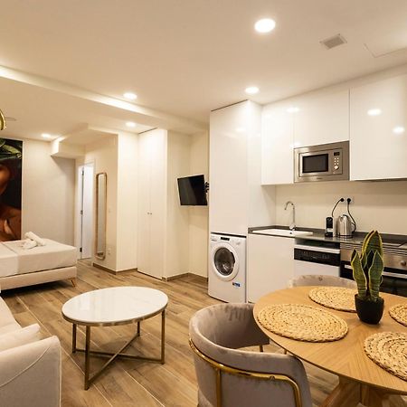 Cortes Suites By Concept Flats Valenza Esterno foto