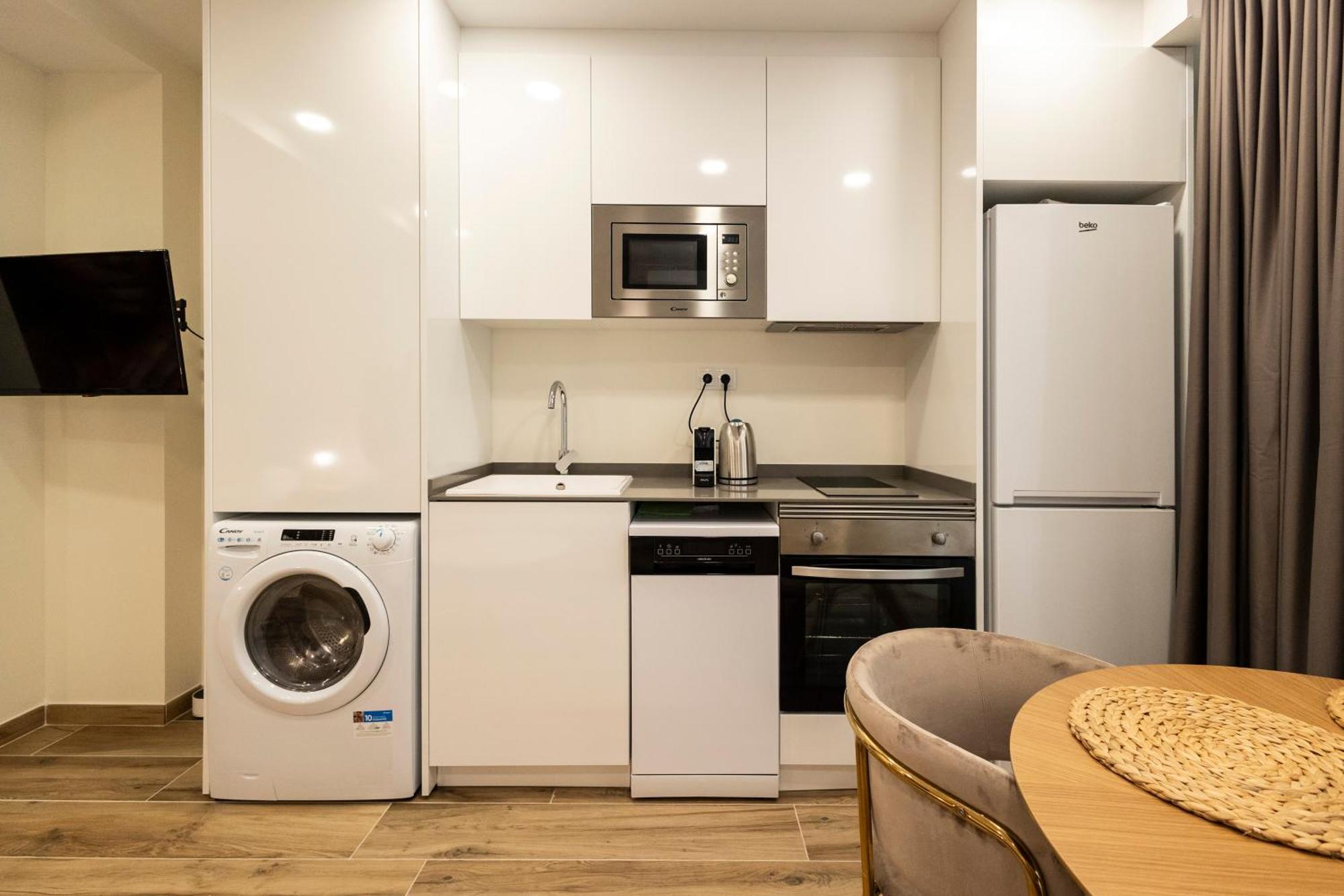 Cortes Suites By Concept Flats Valenza Esterno foto