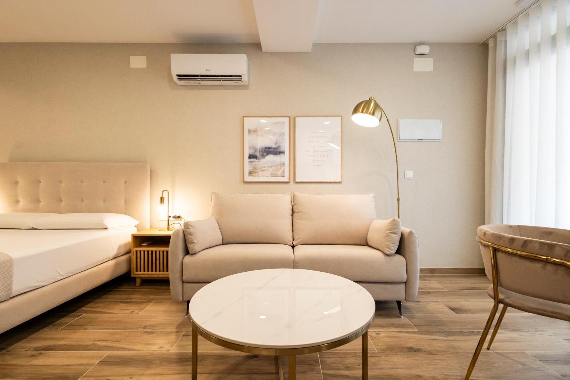 Cortes Suites By Concept Flats Valenza Esterno foto