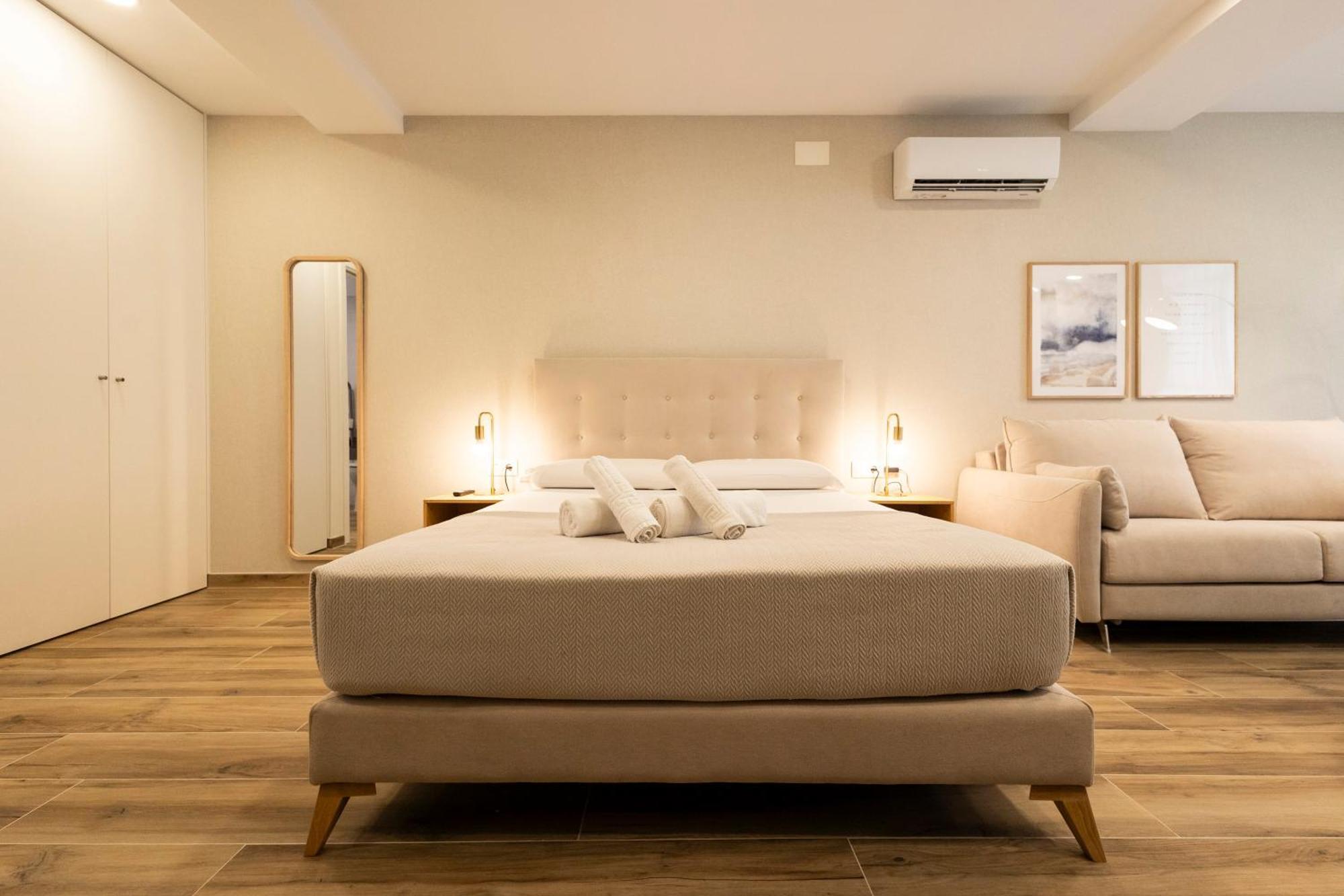 Cortes Suites By Concept Flats Valenza Esterno foto